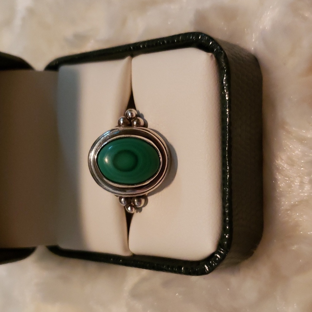EUC Silver and Malachite Ring, Size 5.5